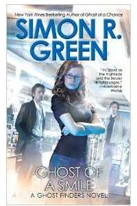 Книга Ghost of a Smile (Ghost Finders Novels)